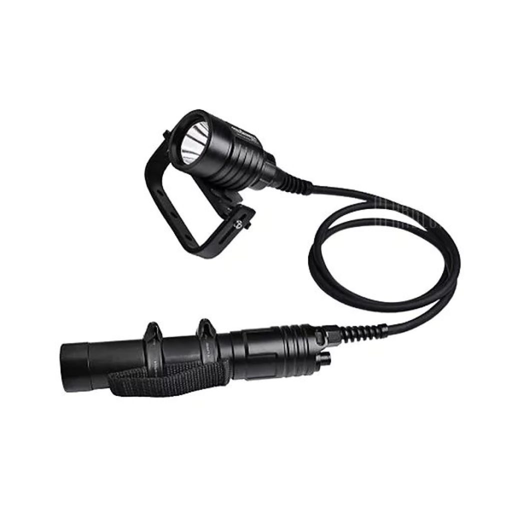 gearbest, ORCATORCH D611 Diving LED Flashlight CREE XHP70 - BLACK