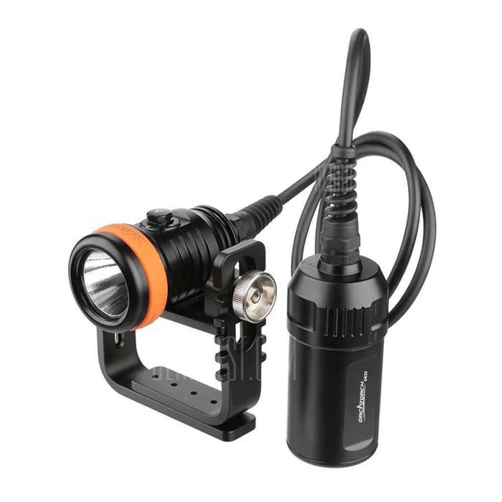 gearbest, ORCATORCH D620 Diving LED Flashlight CREE XPH70 - BLACK