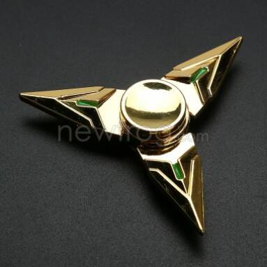 Tri-triangle Metal Finger Focus Toy, 52% Off $3.99 Now from Newfrog.com