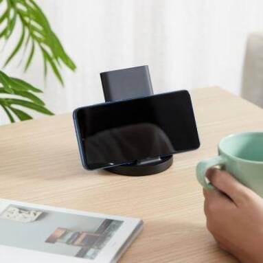 Xiaomi Veritcal Wireless Charger Opened In Crowdfunding