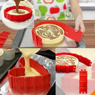 $3.99 for 4pcs Snake Food Grade Silicone Cake Mold,limited offer from TOMTOP Technology Co., Ltd