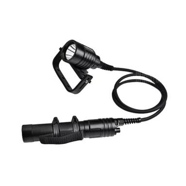 $135 with coupon for ORCATORCH D611 Diving LED Flashlight CREE XHP70  –  BLACK from GearBest